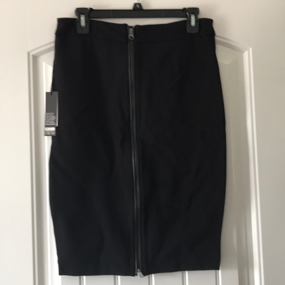 Skirt - Picture 2 of 2